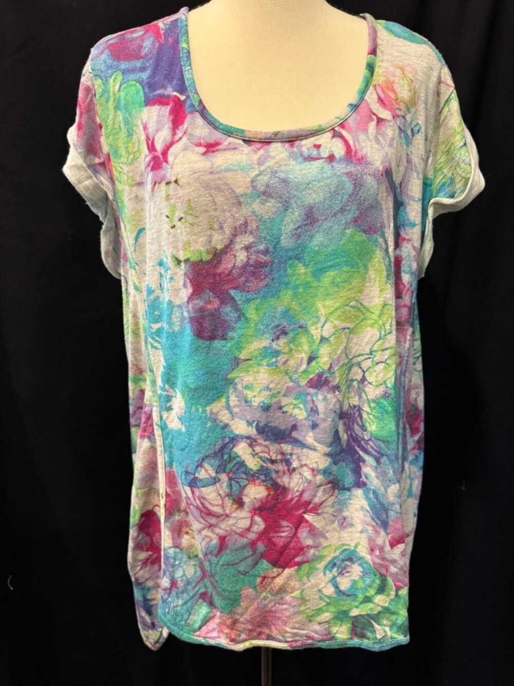 Cable & Gauge Floral Print Short Sleeve Top (Size XL)